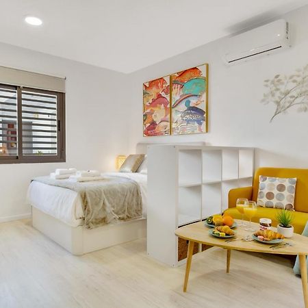 Apartamento Welcome Малага Экстерьер фото